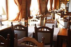 Распродажа мебели после закрытия ресторана Киев