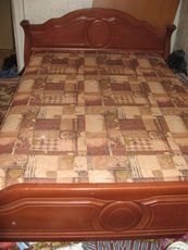 Продам б/у двухспальную кровать