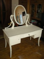 Туалетный столик