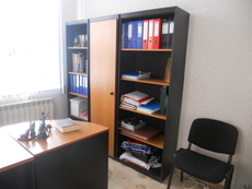 Продам офисную мебель б/у