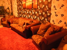 Продам диван + 2 кресла