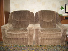 Продам пару кресел бу в отличном состоянии