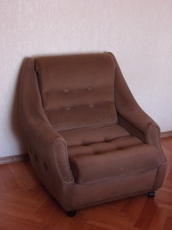 Продам два мягких кресла