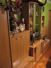 Продам стенку в хорошем состоянии 2000 грн