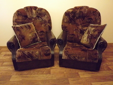 Продам мягкую мебель б/у:диван+2кресла+2пуфика