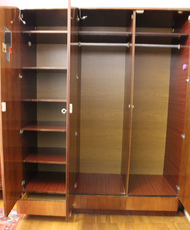 Продам шкаф бу