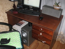 Продам не дорого стол, б/у