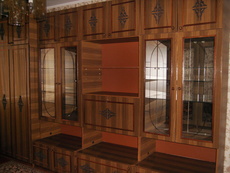 Продам стенку "кипарис"