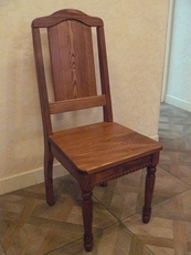 Стулья дубовые в отл.состоянии
