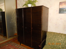 Продам трёхстворчатый шкаф бу