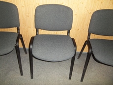 Продам офісні стільці