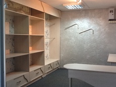 Продам шкаф и стол