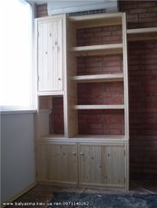 Шкаф в Киеве на балконе.