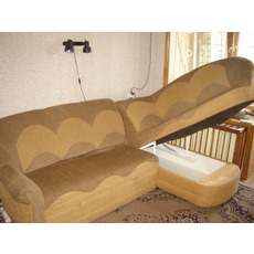 Продам угловой диван + кресло в отличном состоянии БУ