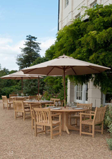 Деревянная мебель. Столы, стулья, шезлонги.