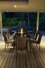 Мебель для отдыха.Ротанговый стол и стулья.