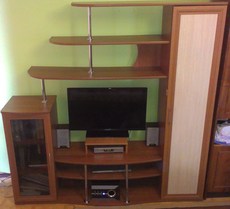 Продам стенку "Лира-1"