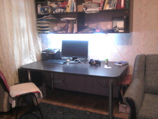 Большой офисный стол