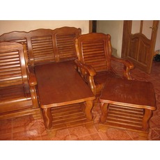 Продам меблі з деревяного масиву