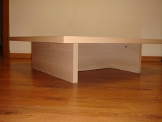 Продам журнальный стол