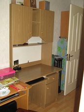 Продам стол компьютерный