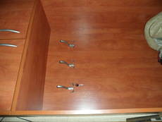 Продам шкаф для прихожей