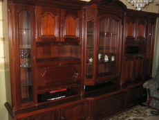 Продам эксклюзивную мебель бу для гостиной из натурального д