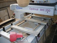 Продам обрабатывающий центр с ЧПУ WEEKE BHS 250