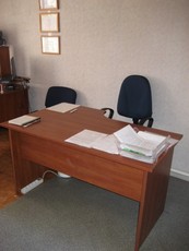 Продам офисный стол