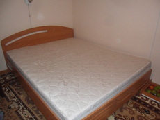Продам кровать