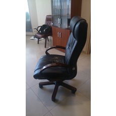 Кресло для офиса / кабинета