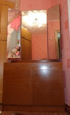 Продам б/у трюмо!