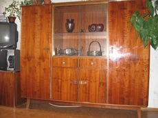 Продам сервант