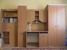 Продам стенку в детскую Юниор