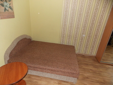 Продам двухспальную кровать.