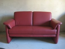 Меблі з Голландії