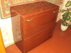 Продам комод.