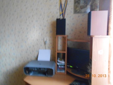 Продаю компъютерный стол