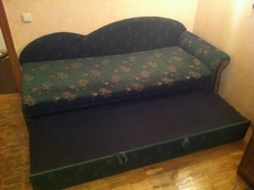 Продам диван + 2 кресла б/у.