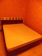 Продам двухспальную кровать б/у.