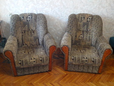 Продам кресло-ракушка 2шт.