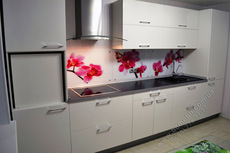 Шкафы-купе и кухни на заказ