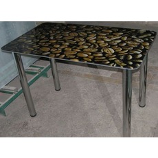 Стеклянные столы различными способами декора столешниц.