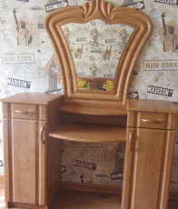 Продам новое трюмо