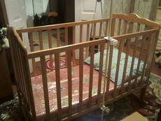 Продам кроватку с матрасикам!