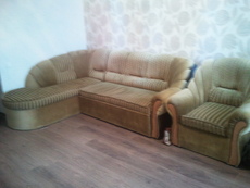 Продам диван+кресло 1000гр торг