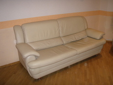 Продам диван и кресло