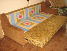 Продам диван б/у.