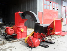 Дереводробильная машина