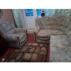 Продам диван уголок и кресло (комплект)